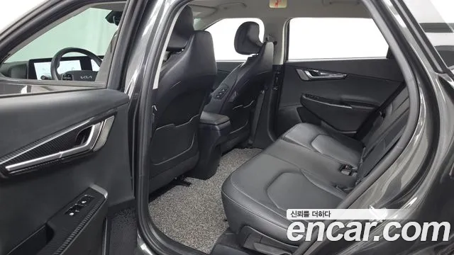 Kia EV6 — Фото автомобиля 16
