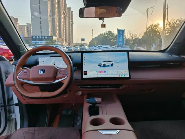 Changan UNI-Z — Фото автомобиля 6