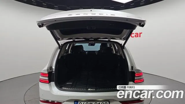 Genesis GV80 2.5T Бензин AWD — Фото автомобиля 20