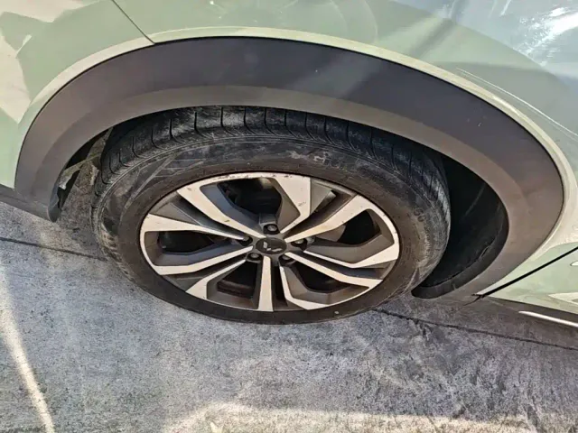 Wuling Asta — Фото автомобиля 22