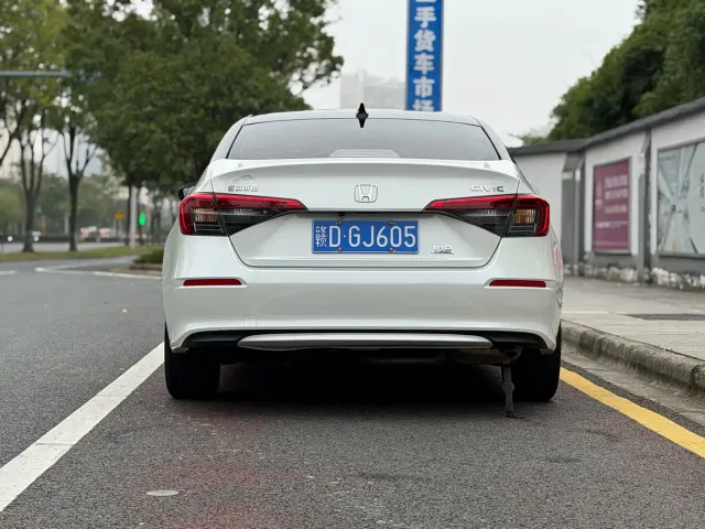 Honda Civic — Фото автомобиля 5