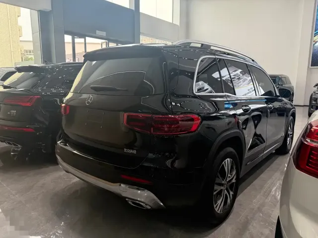 Mercedes-Benz GLB-Class — Фото автомобиля 8