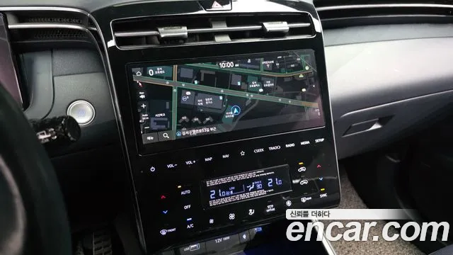 Hyundai Tucson Tucson (NX4) Бензин 1.6 турбо 2WD — Фото автомобиля 13