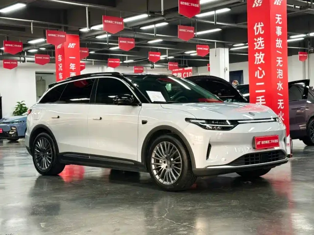 Leapmotor Leapmotor C11 2024 Pure Electric 580 Premium Edition — Фото автомобиля 3