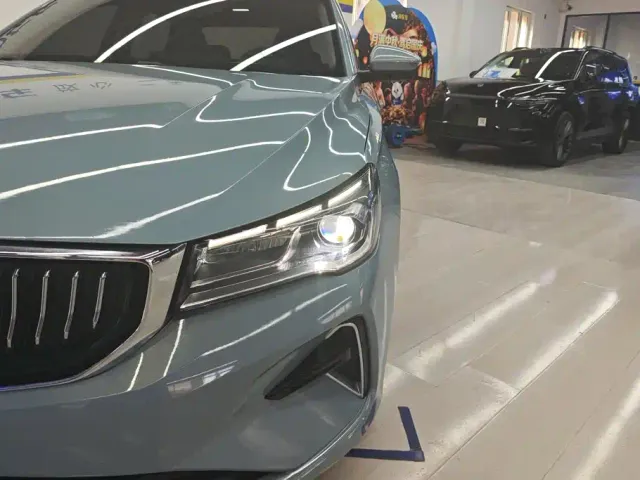 Geely Emgrand — Фото автомобиля 5