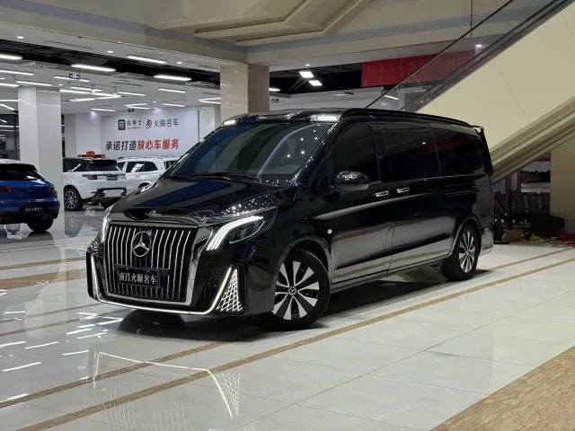 Фотография автомобиля — Mercedes-Benz Vito