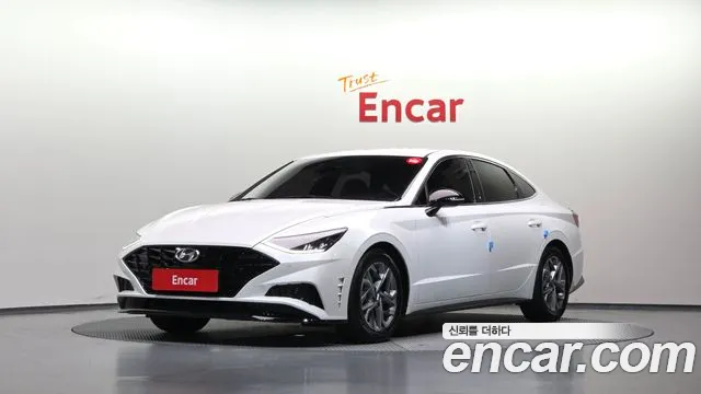Фотография автомобиля — Hyundai Sonata DN8