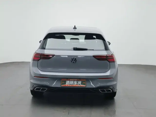 Volkswagen Golf — Фото автомобиля 4
