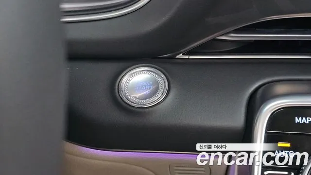 Genesis GV80 — Фото автомобиля 28