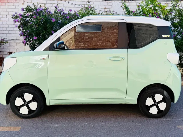 Wuling Hongguang Mini EV — Фото автомобиля 3