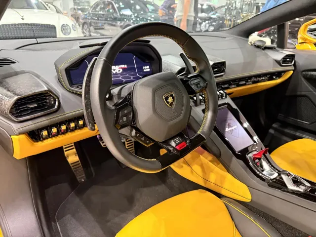 Lamborghini Huracan — Фото автомобиля 7