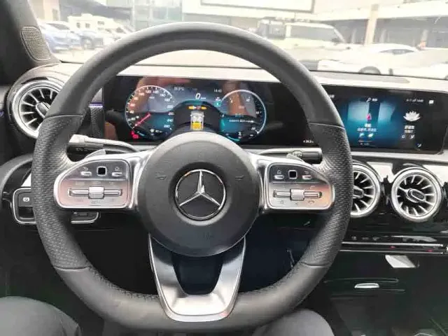 Mercedes-Benz A-Class — Фото автомобиля 6