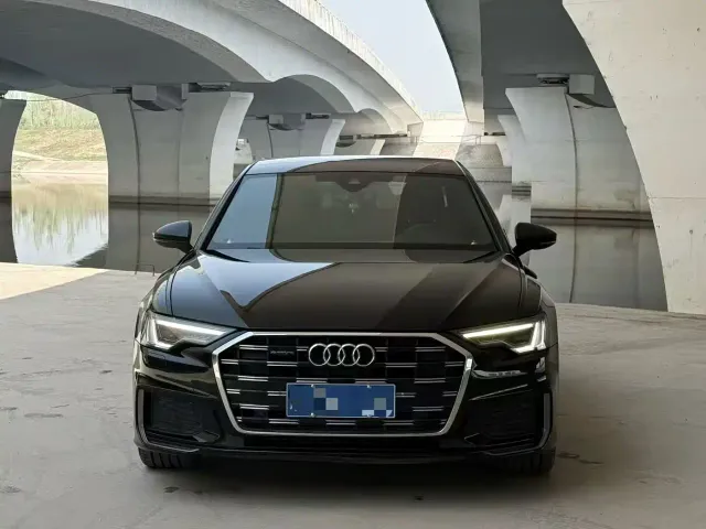 Audi A6L — Фото автомобиля 2