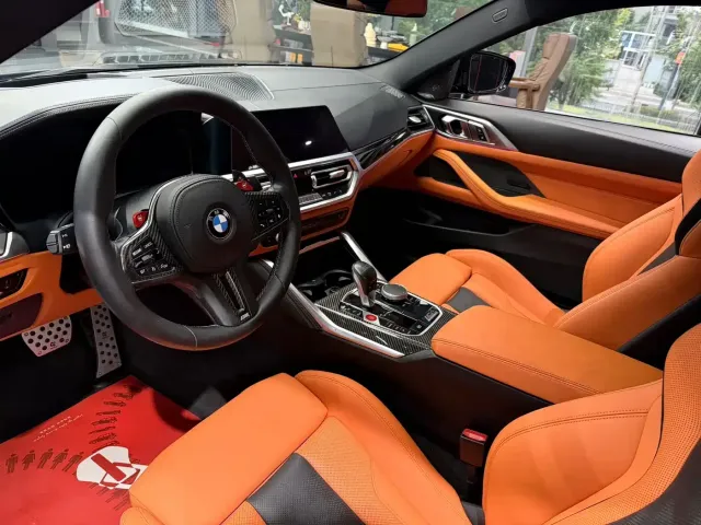 BMW M4 — Фото автомобиля 6