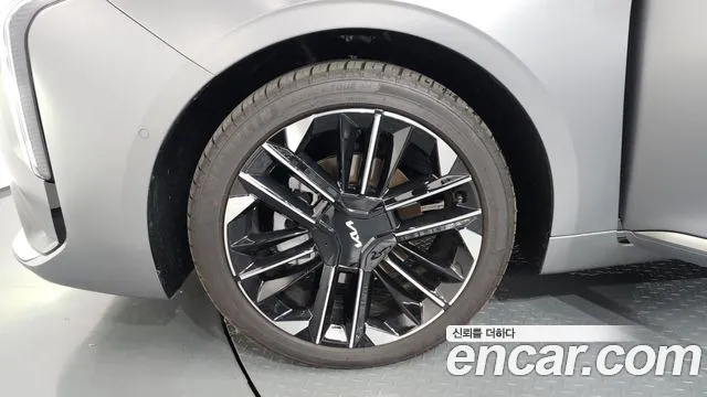 Kia K8 Signature — Фото автомобиля 5
