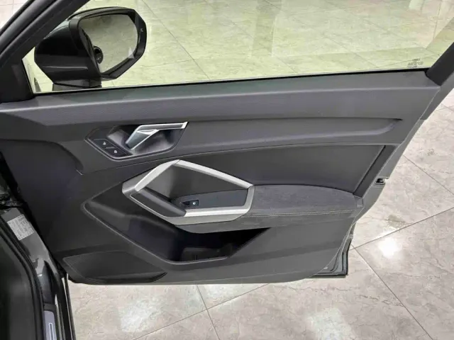 Audi Q3 — Фото автомобиля 17