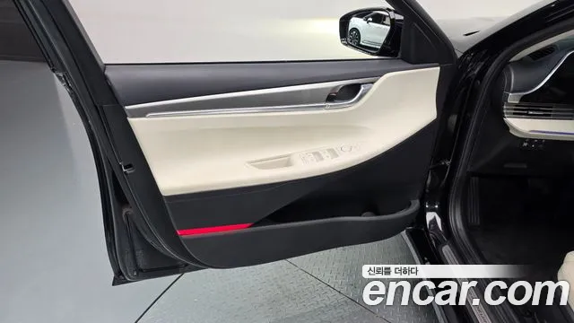 Hyundai Grandeur Новый Grandeur IG — Фото автомобиля 24