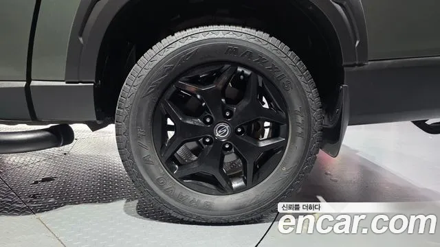 KG_Mobility_Ssangyong Rexton Новый Rexton Sport Khan Дизель 2.2 4WD — Фото автомобиля 18
