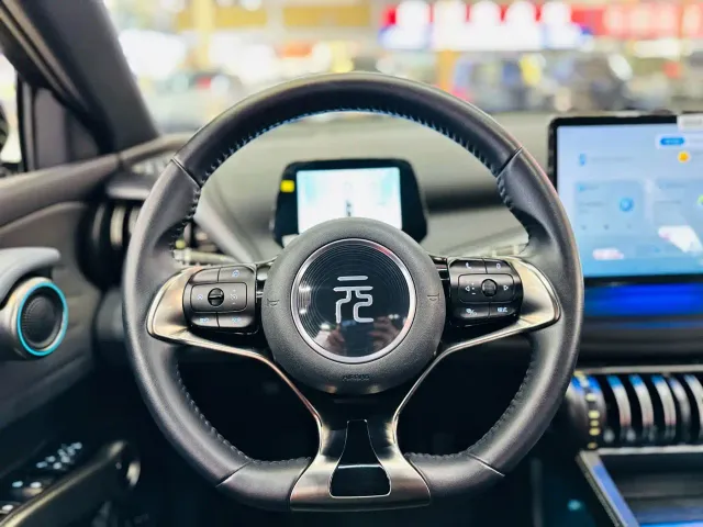 BYD Yuan PLUS — Фото автомобиля 13