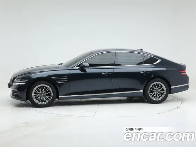 Genesis G80 RG3 — Фото автомобиля 3