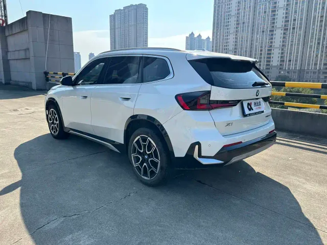 BMW X1 — Фото автомобиля 6