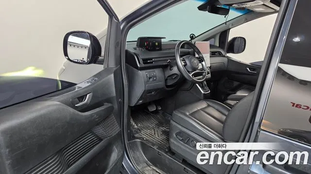 Hyundai Staria — Фото автомобиля 15