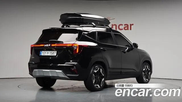 Kia Seltos Бензин 1.6 турбо 2WD — Фото автомобиля 2