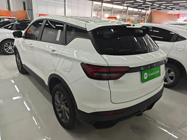 Geely Binyue — Фото автомобиля 4