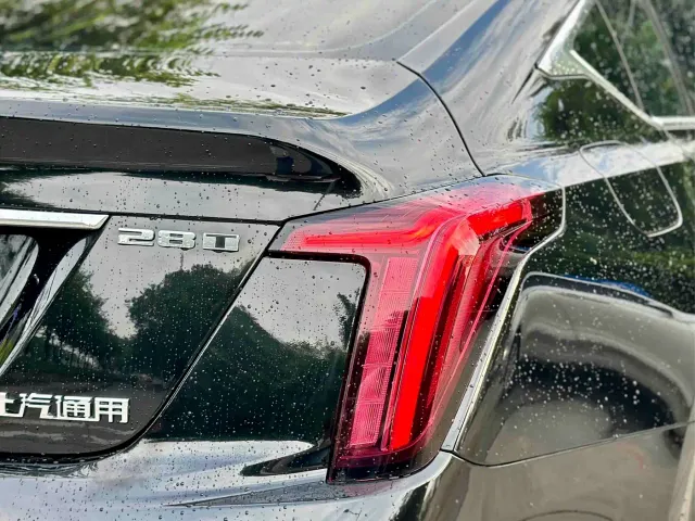 Cadillac CT5 — Фото автомобиля 8