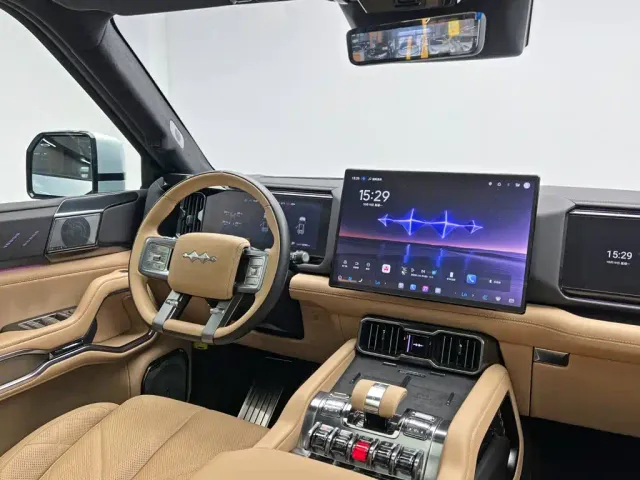 BYD FangChengBao Leopard 8 — Фото автомобиля 24