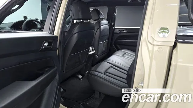 KGM Rexton — Фото автомобиля 11