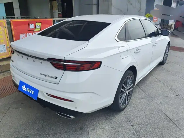 Geely Xingrui — Фото автомобиля 3