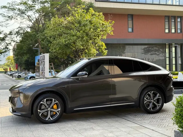 Nio EC6 — Фото автомобиля 4