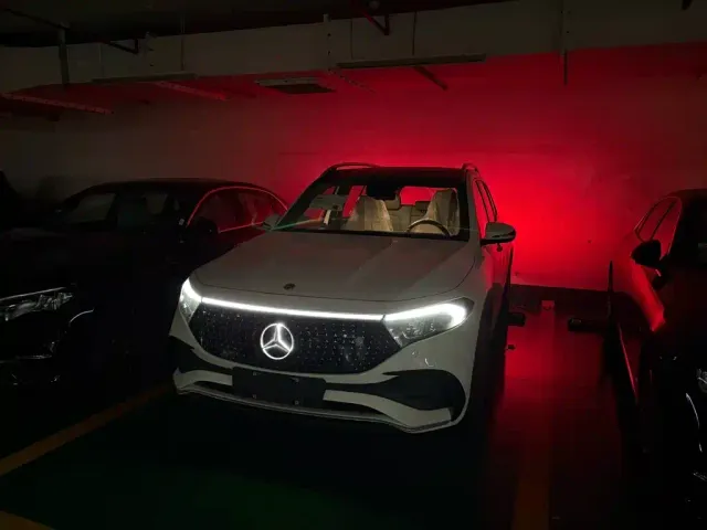 Mercedes-Benz EQB — Фото автомобиля 6