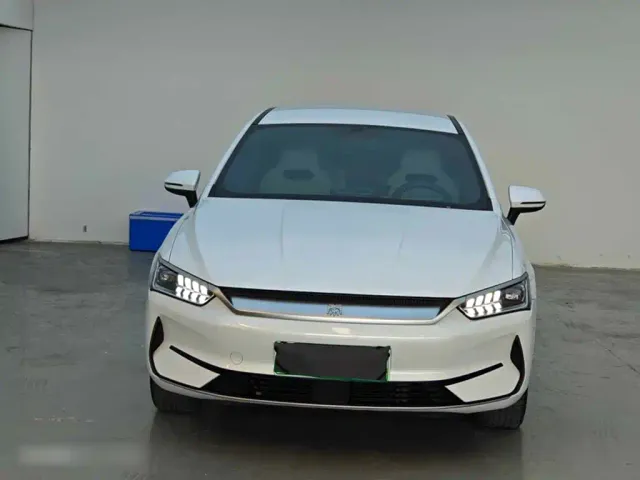 BYD Qin PLUS — Фото автомобиля 2