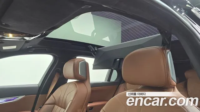 BMW 7-Series 7 серия (G70) 740i sDrive Design Pure Excellence — Фото автомобиля 14