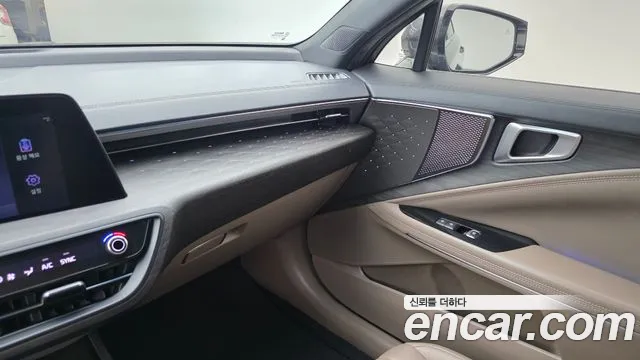 Kia K8 Hybrid — Фото автомобиля 19