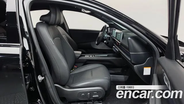 Hyundai Ioniq 6 — Фото автомобиля 16