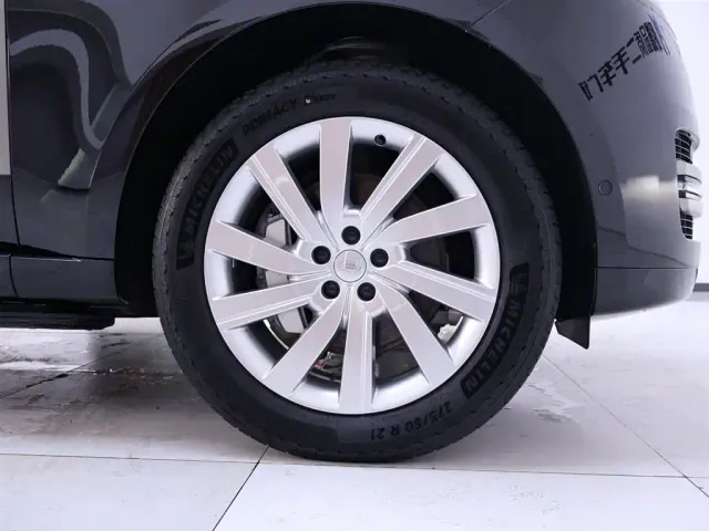 Land Rover Range Rover — Фото автомобиля 6