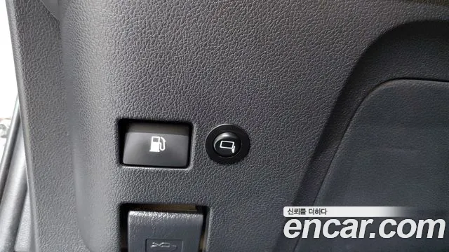 Toyota Prius — Фото автомобиля 15