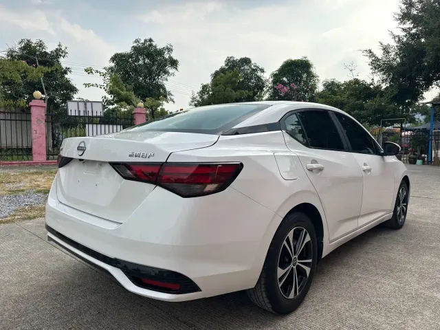 Nissan Sylphy — Фото автомобиля 6
