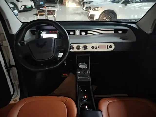 Wuling Hongguang Mini EV — Фото автомобиля 9