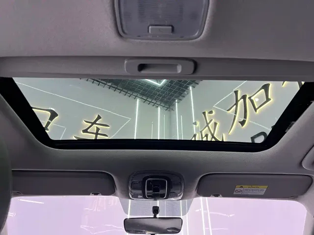 Hyundai Elantra — Фото автомобиля 18