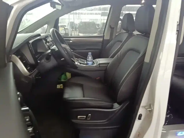 GAC Trumpchi M8 — Фото автомобиля 14