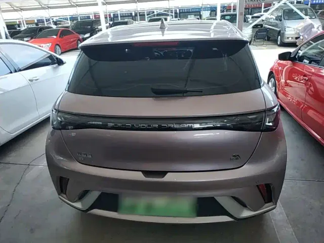 BYD Dolphin — Фото автомобиля 5