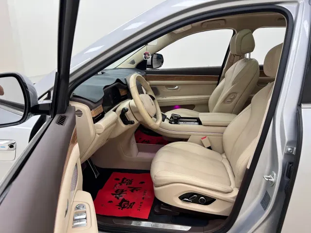 AITO Wenjie AITO M7 2024 Model 1.5T Smart Drive RWD Max 5-Seater — Фото автомобиля 14