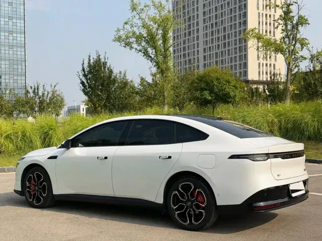 Nissan N7 — Фото автомобиля 11