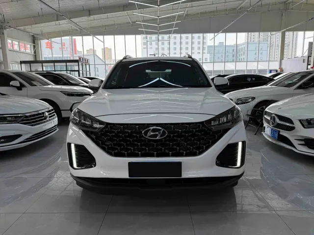 Hyundai ix35 — Фото автомобиля 2
