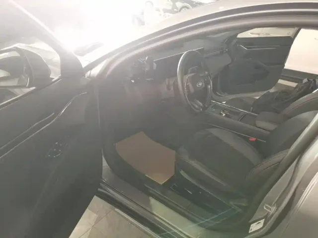 Ford Mondeo — Фото автомобиля 15