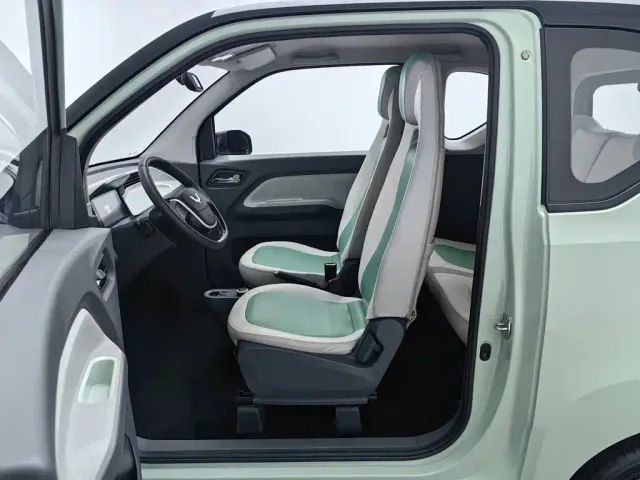Wuling Hongguang Mini EV — Фото автомобиля 10